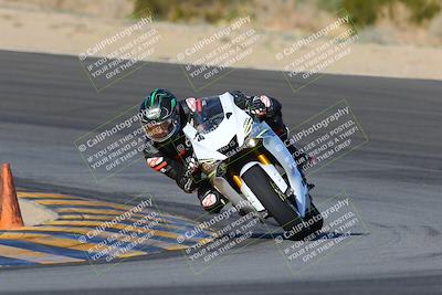 media/Dec-18-2022-SoCal Trackdays (Sun) [[8099a50955]]/Turn 10 (140pm)/